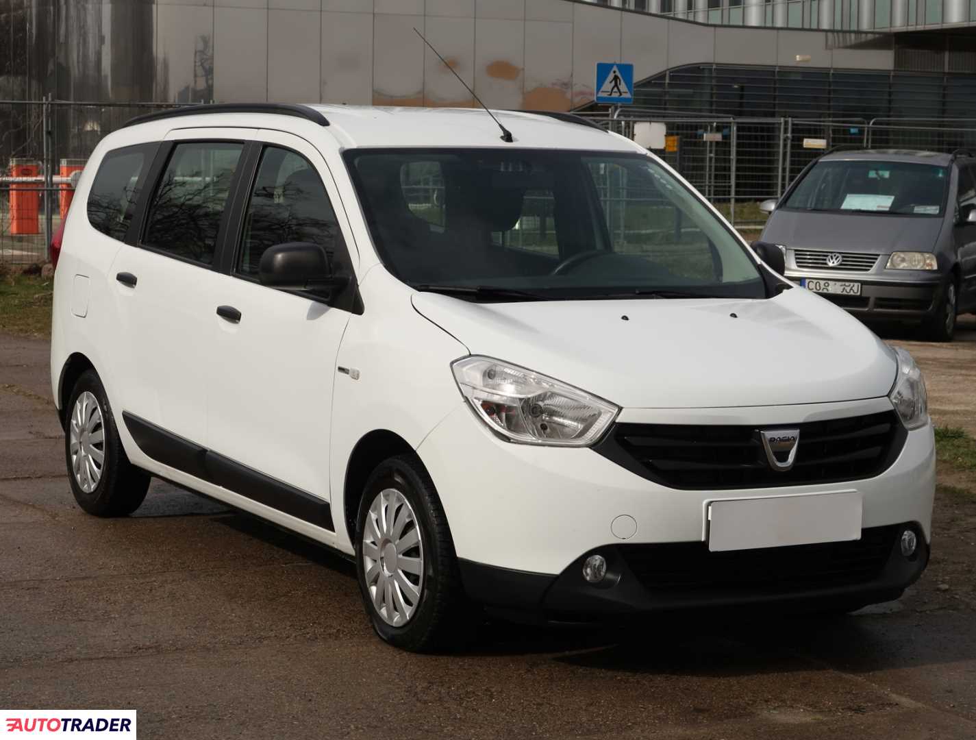 Dacia Lodgy 2017 1.6 100 KM