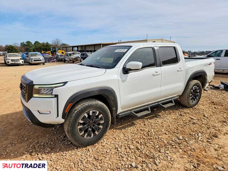 Nissan Frontier 2023 3