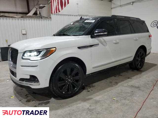 Lincoln Navigator 2022 3 Lincoln Navigator 2022 3