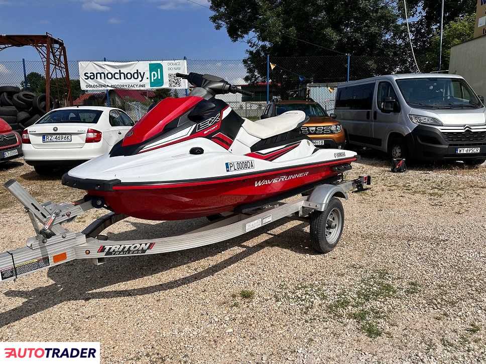 Yamaha Wave Runner EX sport