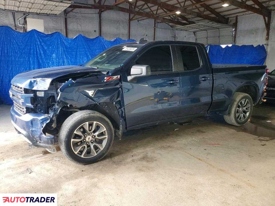 Chevrolet Silverado 2020 5