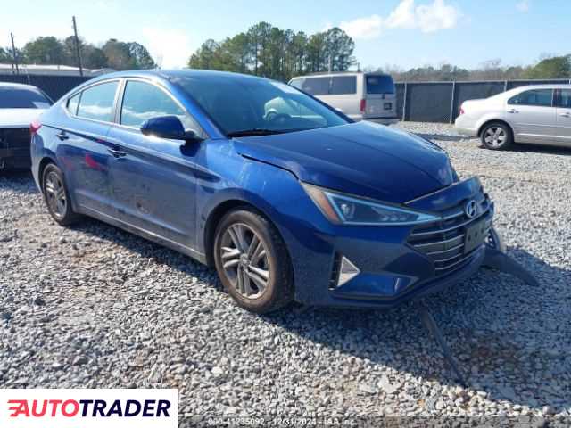 Hyundai Elantra 2.0 benzyna 2019r. (MACON)