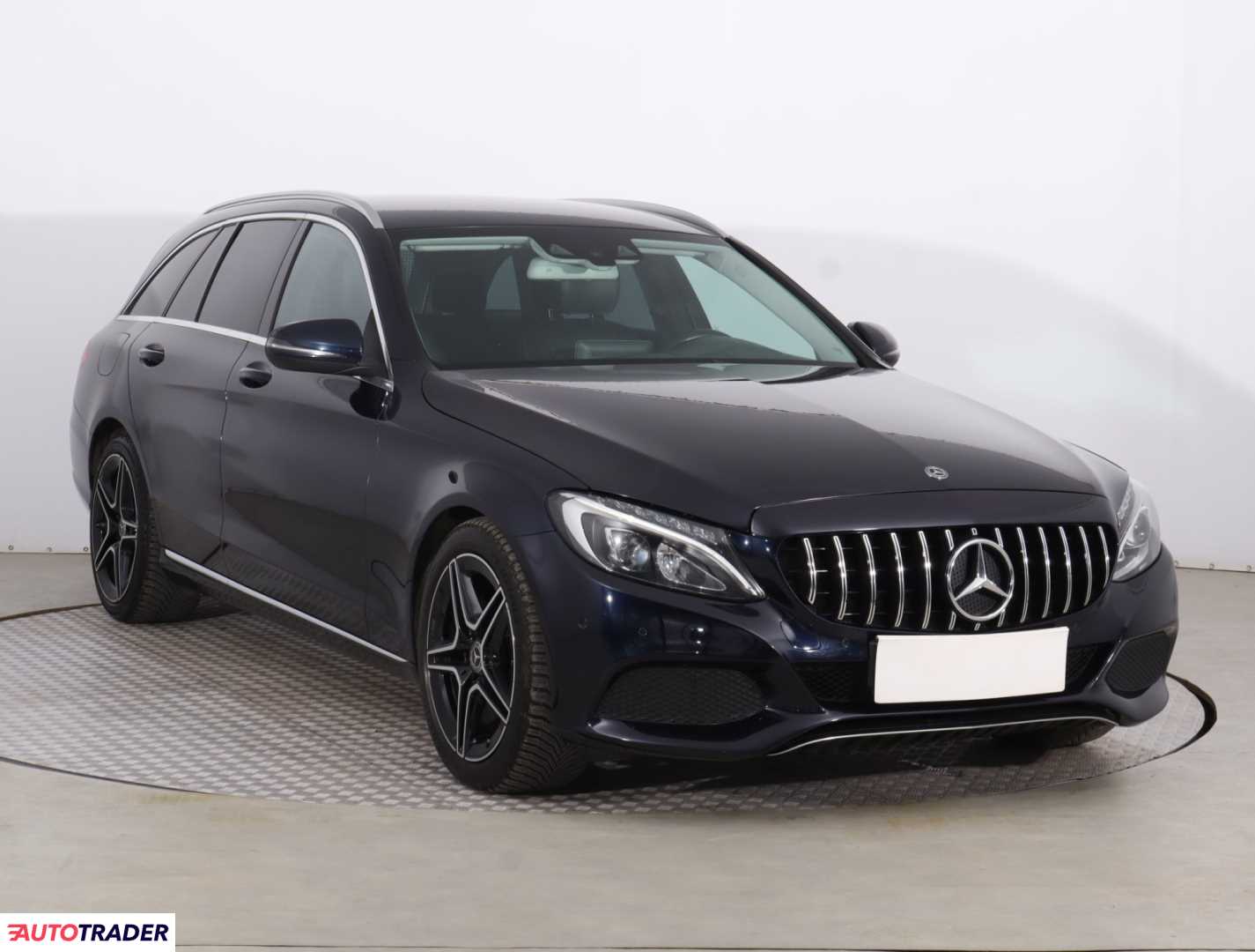 Mercedes C-klasa 2017 2.1 134 KM