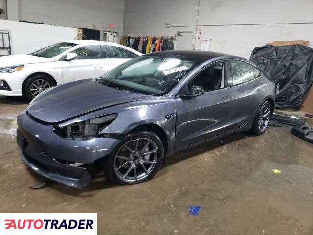 Tesla Model 3 2023