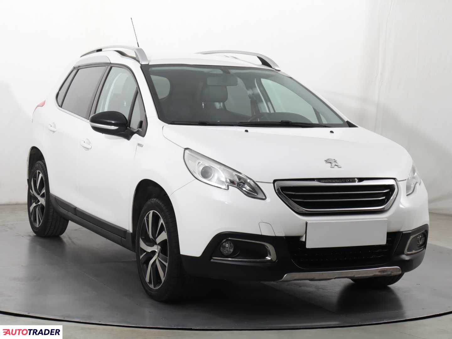 Peugeot 2008 2016 1.2 108 KM
