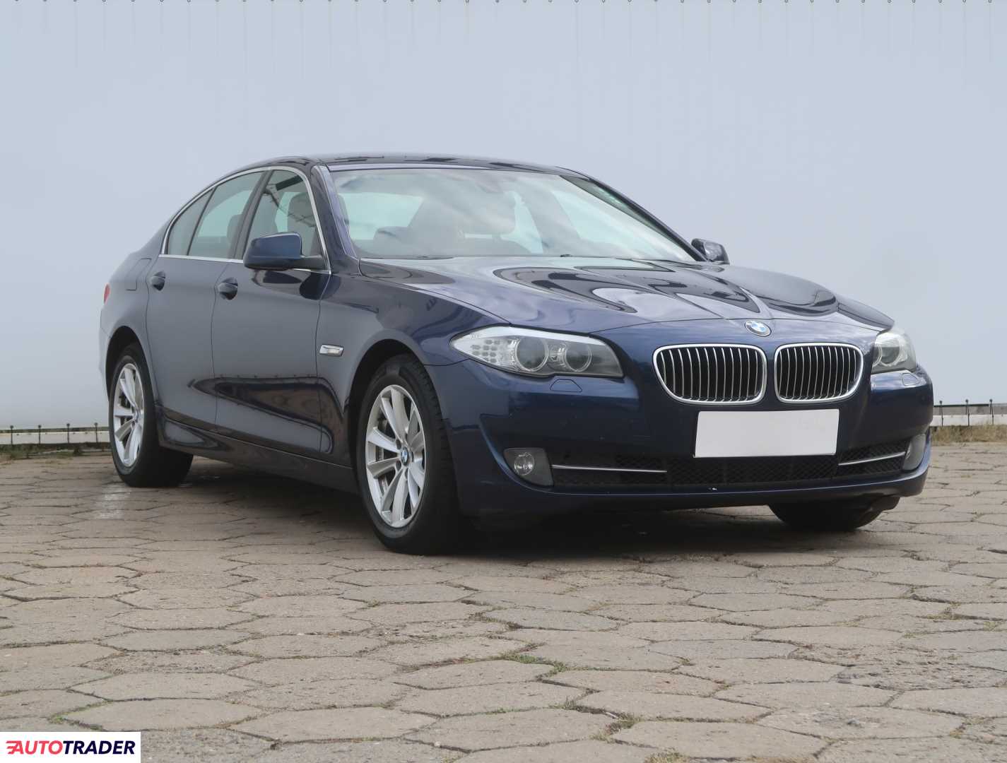 BMW 520 2012 2.0 181 KM