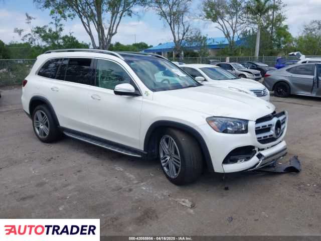 Mercedes GL 2021 3 Mercedes GL 2021 3