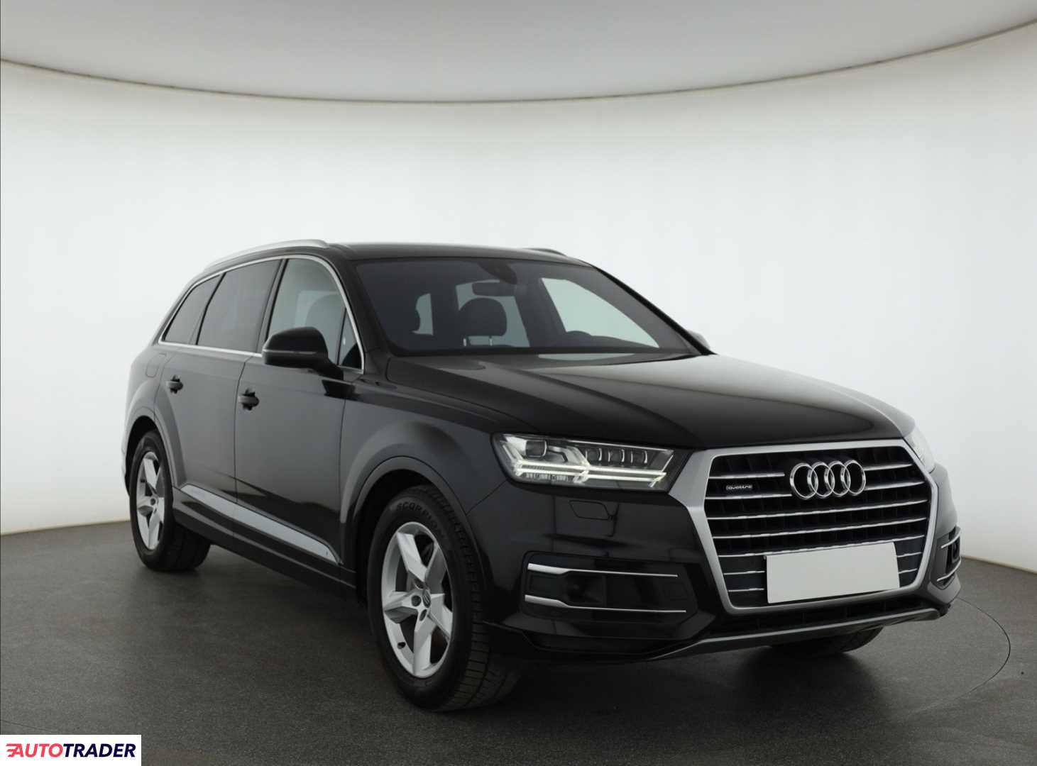 Audi Q7 2019 3.0 227 KM