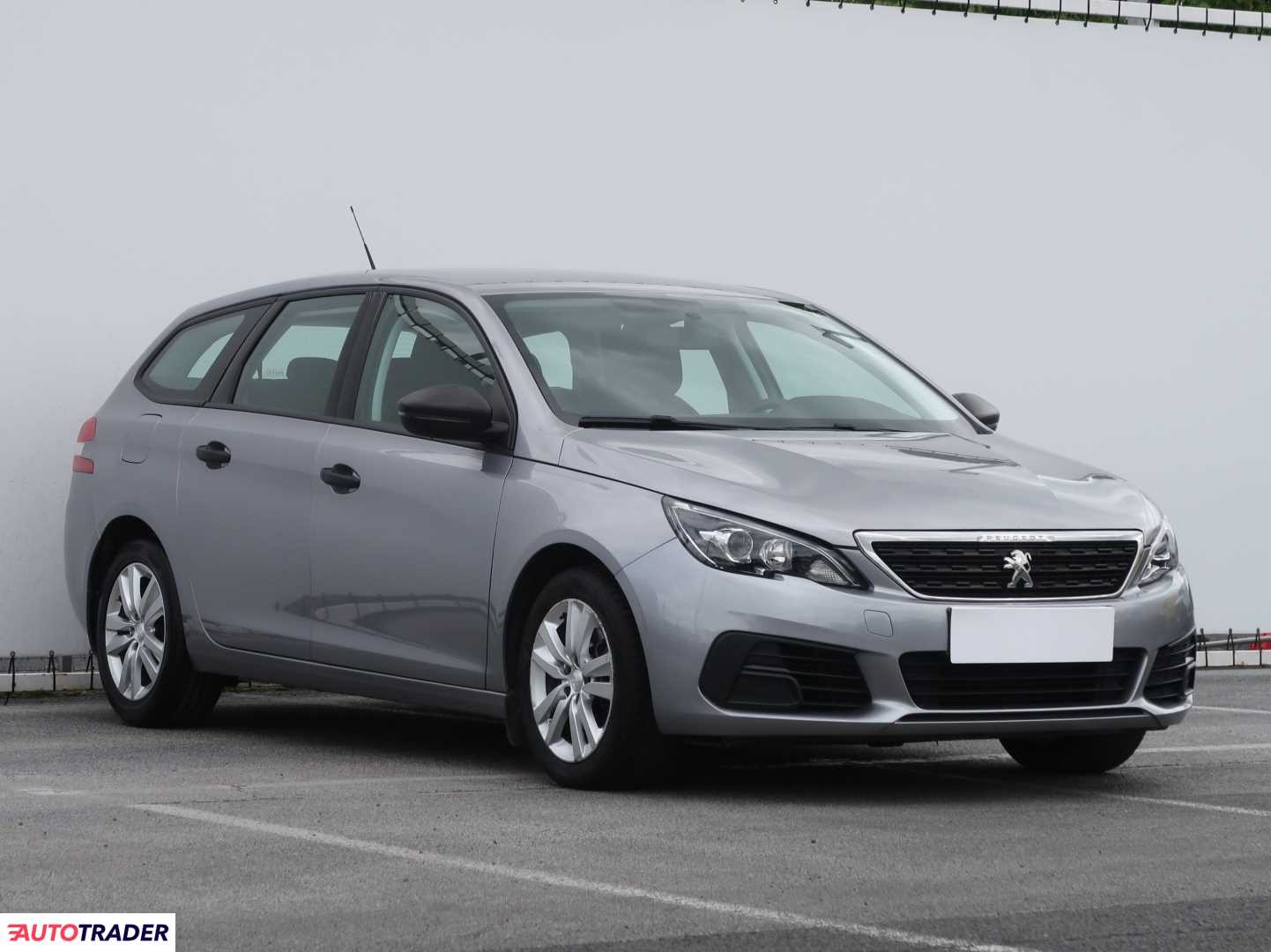 Peugeot 308 2019 1.2 108 KM Peugeot 308 2019 1.2 108 KM