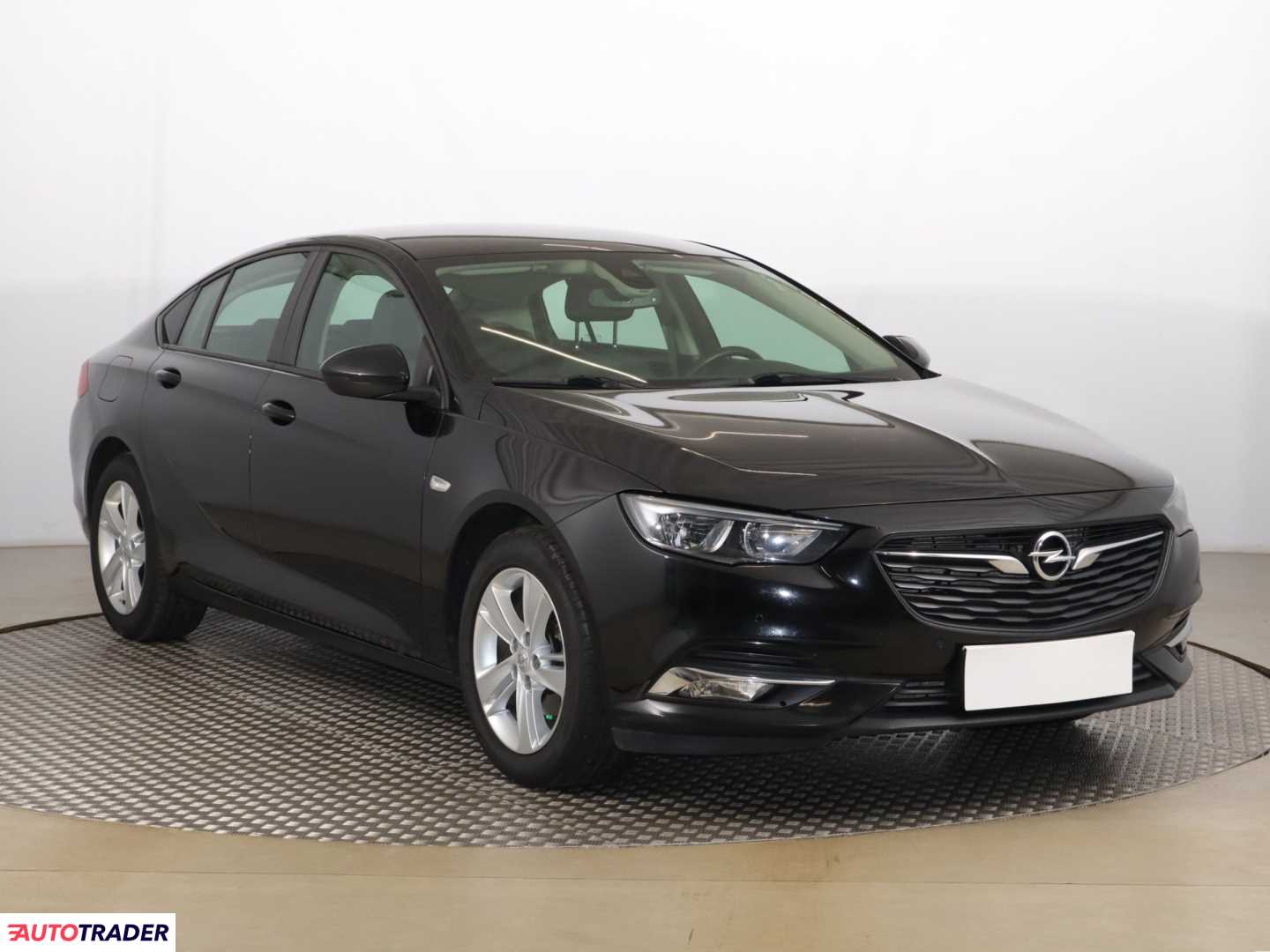 Opel Insignia 2019 1.5 162 KM