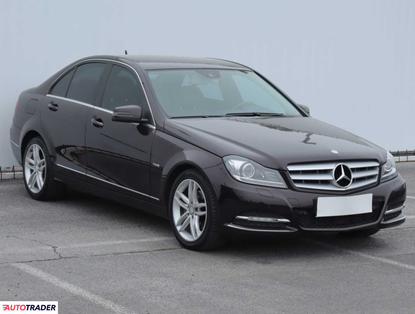 Mercedes C-klasa 2011 1.8 181 KM