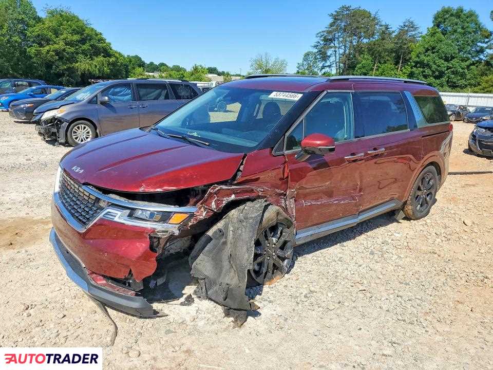 Kia Carnival 2022 3