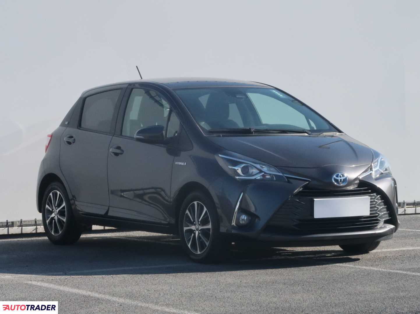 Toyota Yaris 2019 1.5 99 KM