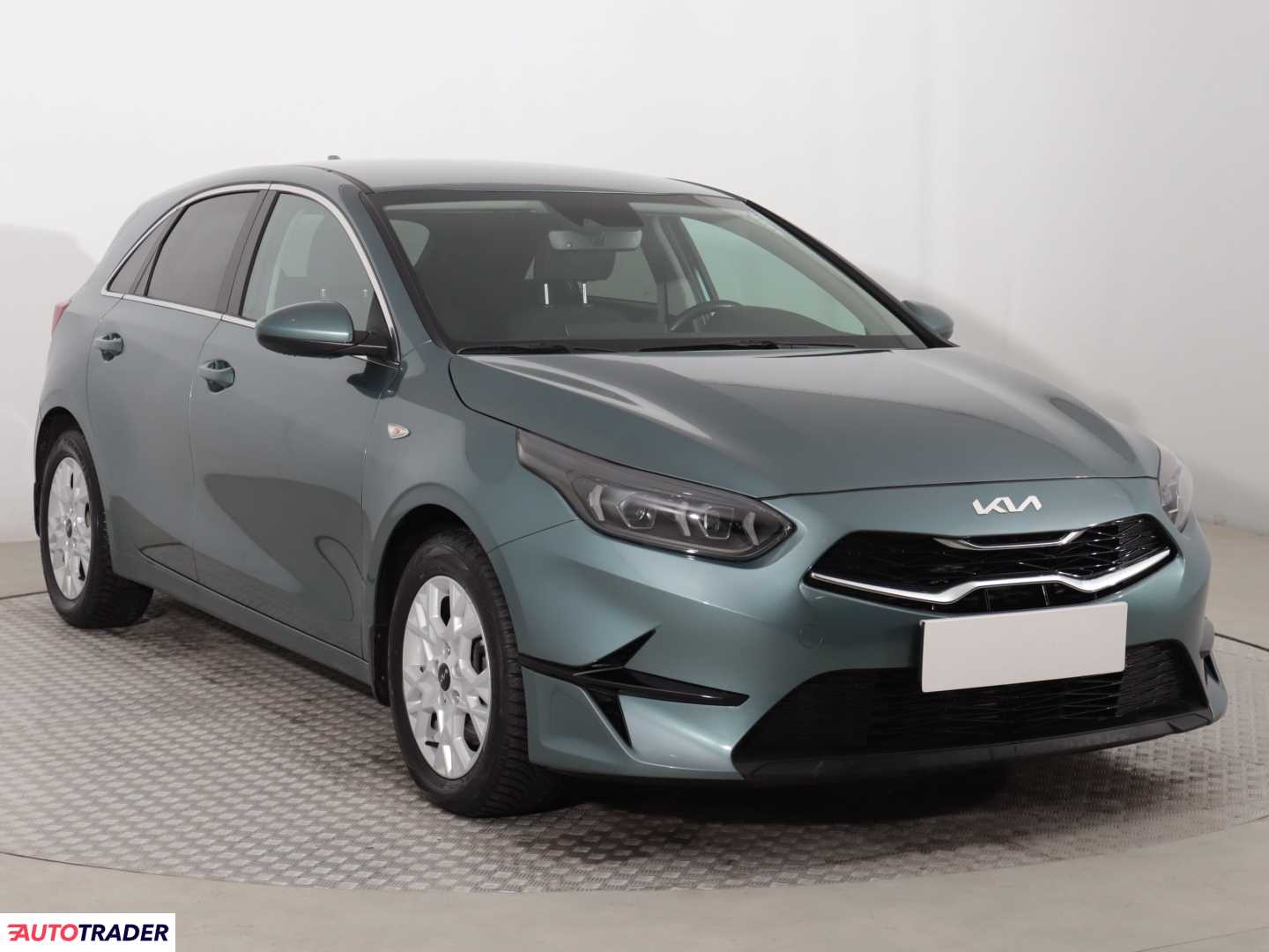 Kia Ceed 2023 1.5 156 KM