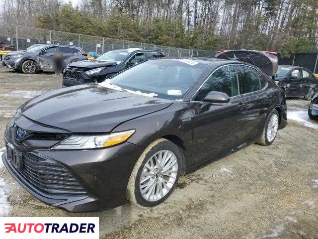 Toyota Camry 2.0 hybrydowy 2020r. (WALDORF)