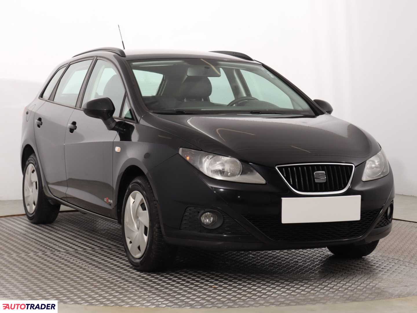 Seat Ibiza 2011 1.4 84 KM
