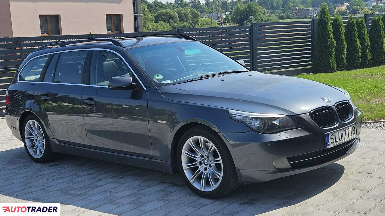 BMW 525 2007 3 230 KM