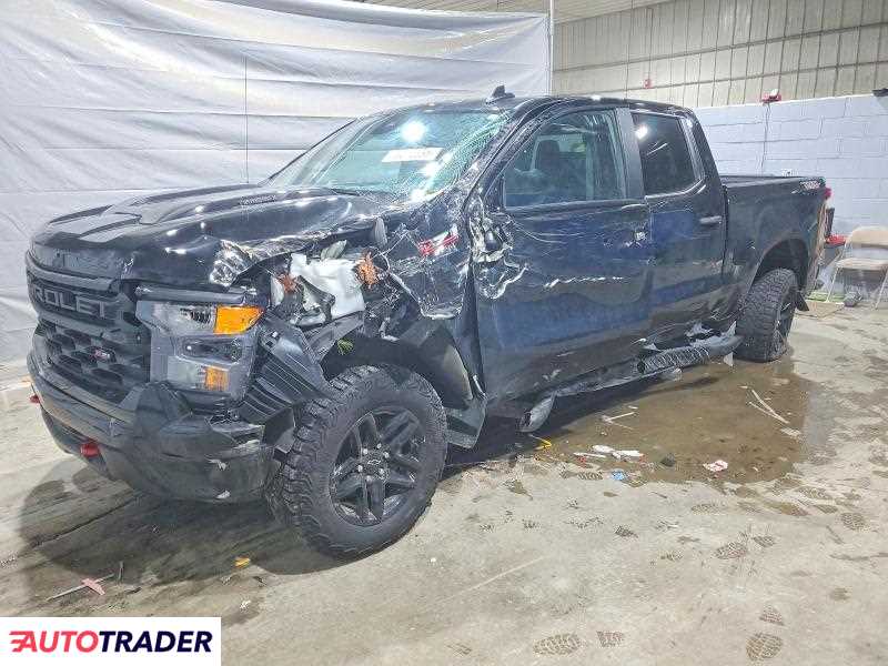 Chevrolet Silverado 2025 2