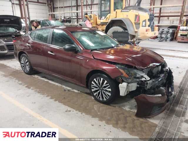 Nissan Altima 2025 2