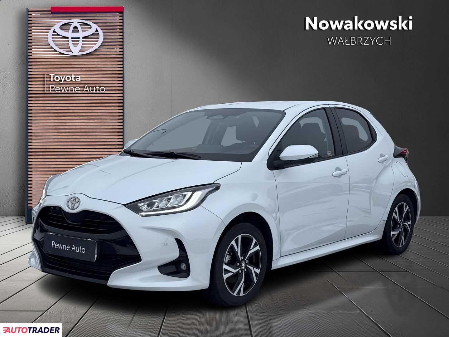 Toyota Yaris 2024 1.5 116 KM