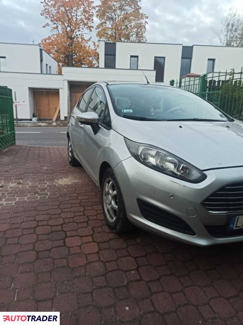 Ford Fiesta 2015 1.6 95 KM