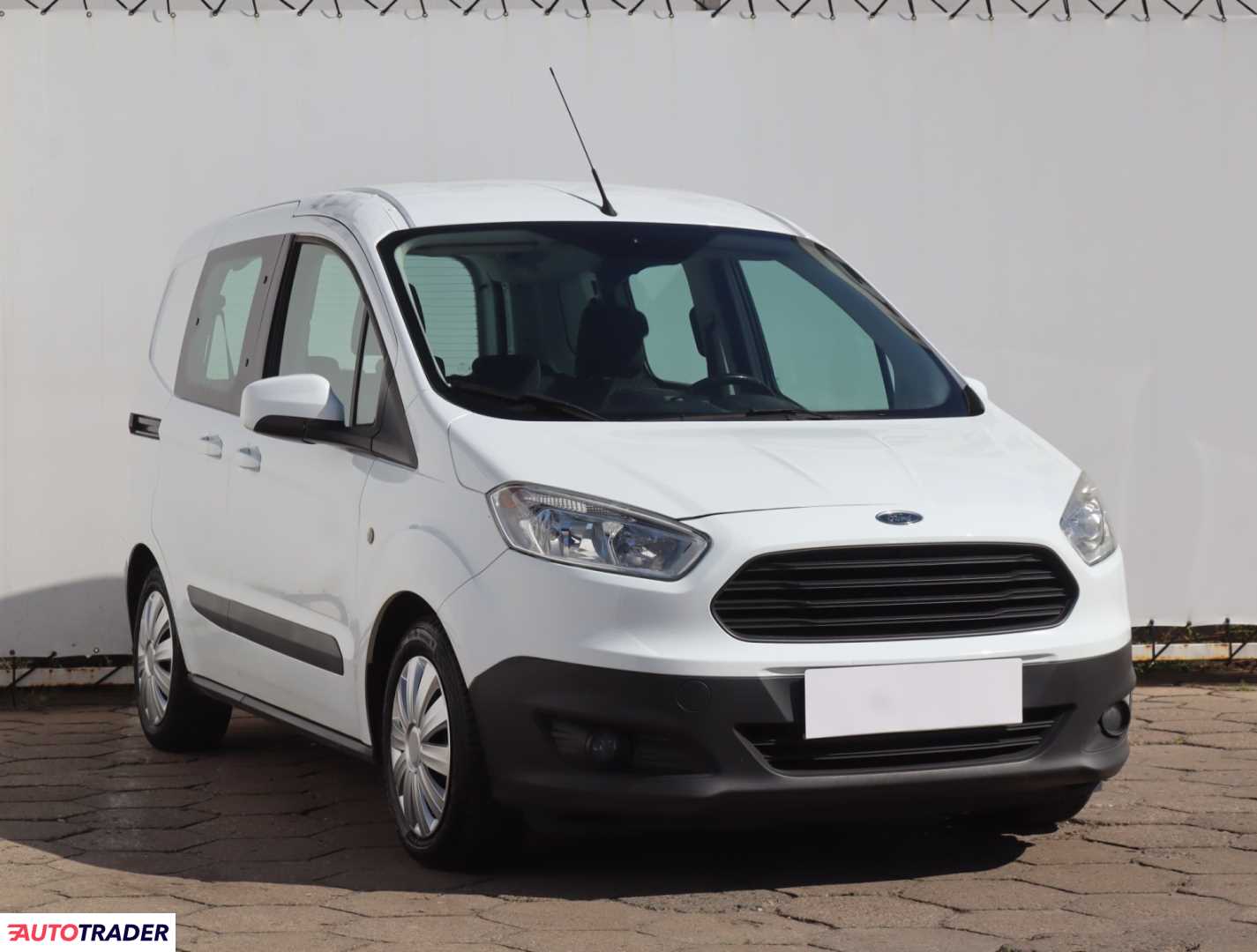 Ford Transit Courier 2018 1.0 99 KM