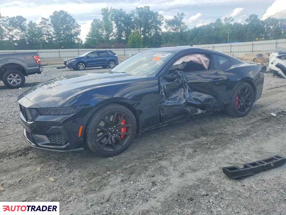 Ford Mustang 2024 5