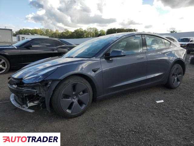 Tesla Model 3 2022 Tesla Model 3 2022