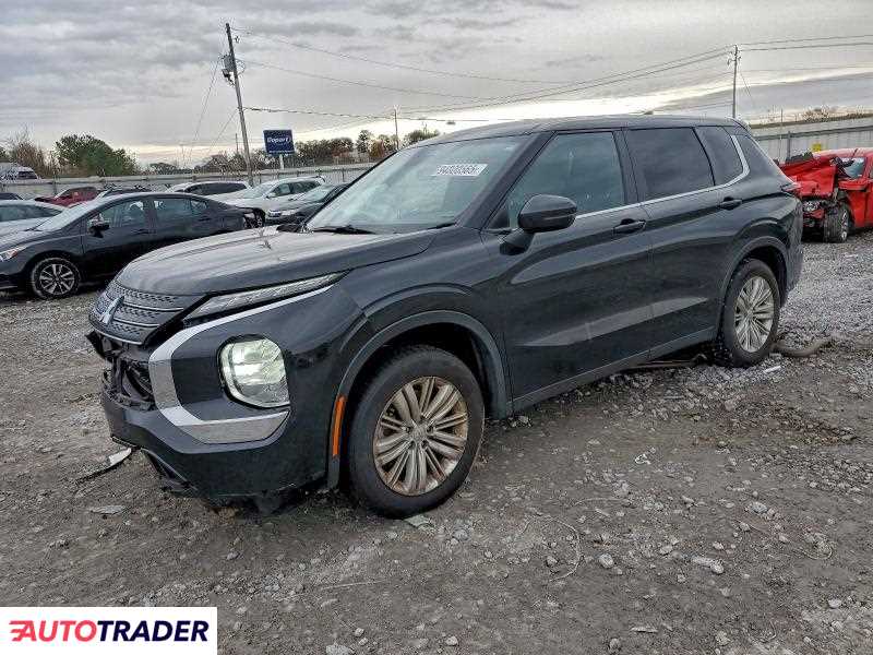 Mitsubishi Outlander 2024 2