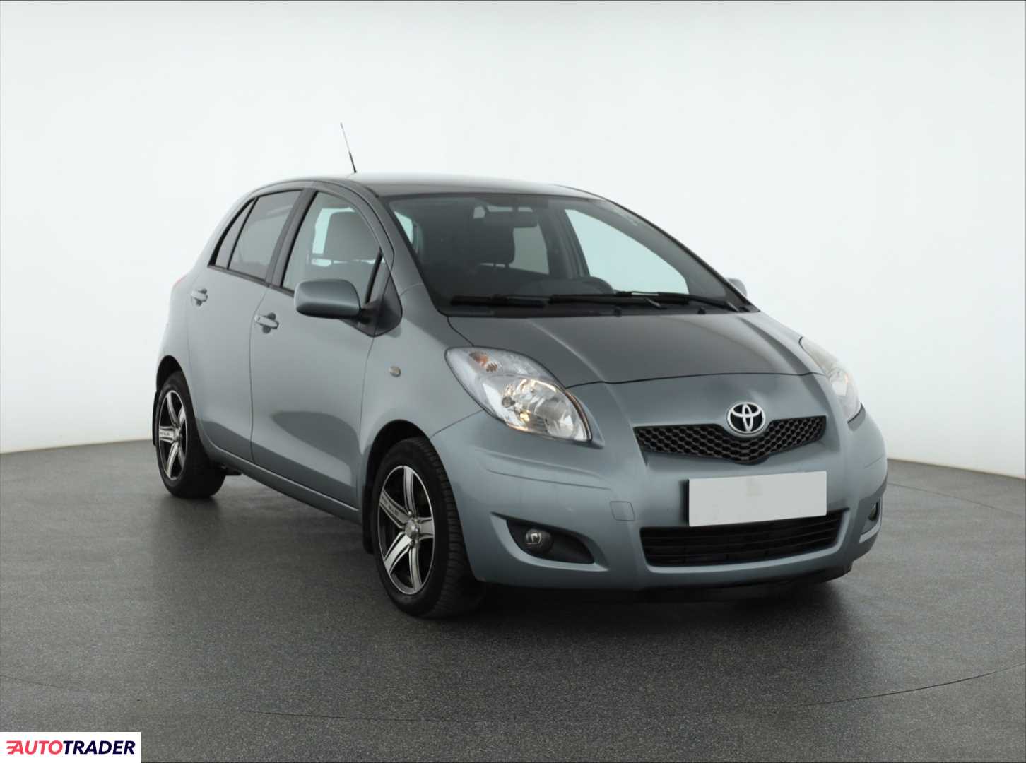 Toyota Yaris 2009 1.4 88 KM