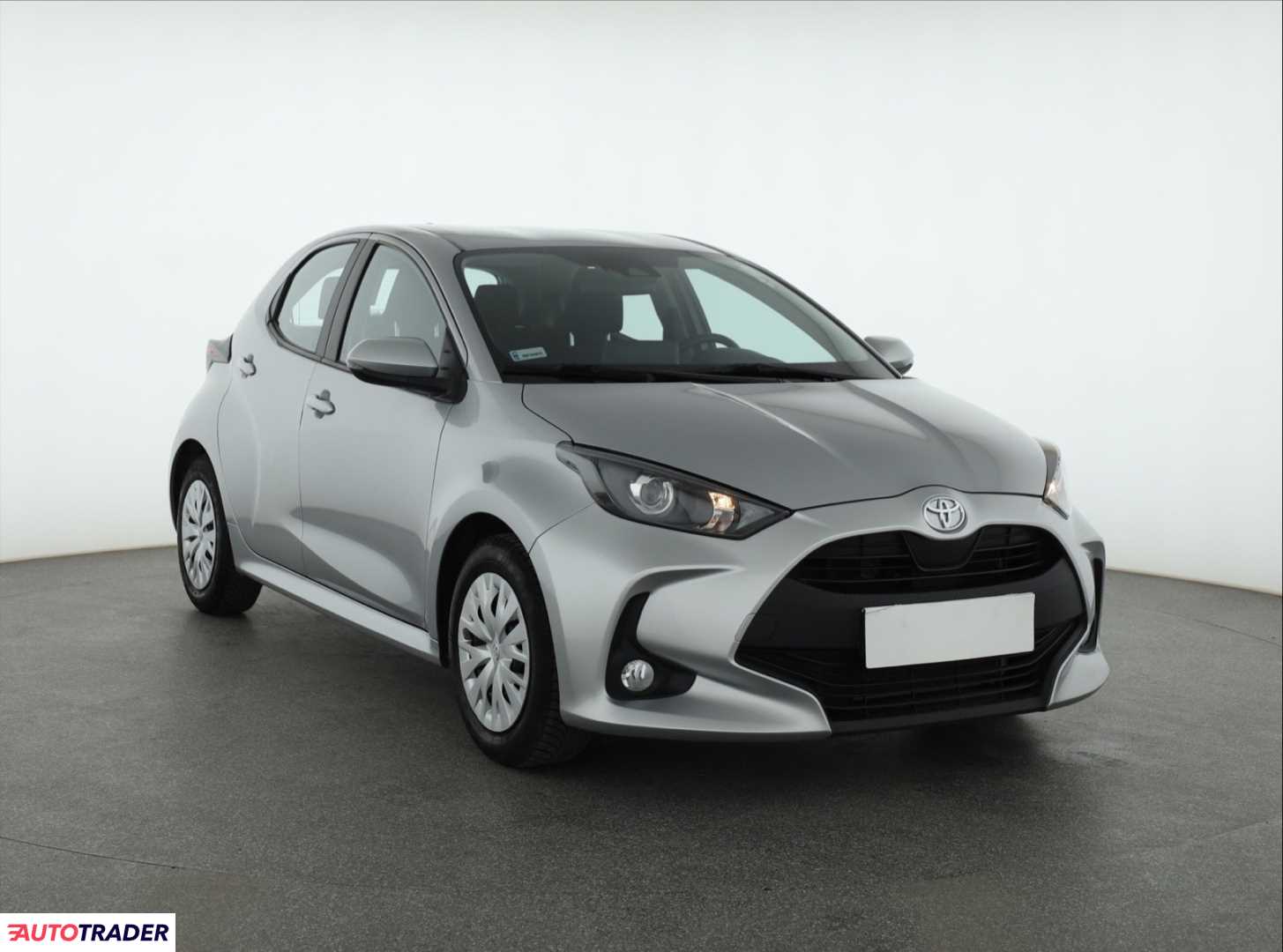 Toyota Yaris 2022 1.0 71 KM