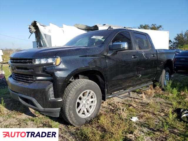 Chevrolet Silverado 2.0 benzyna 2019r. (RIVERVIEW)