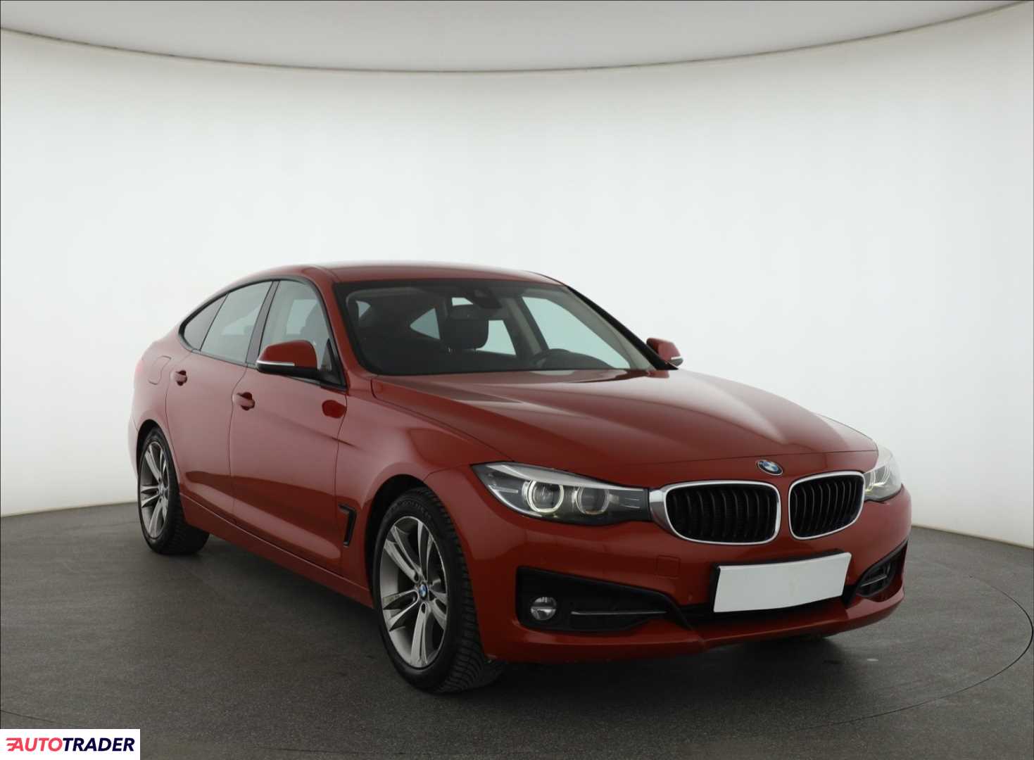 BMW 318 Gran Turismo 2016 2.0 147 KM