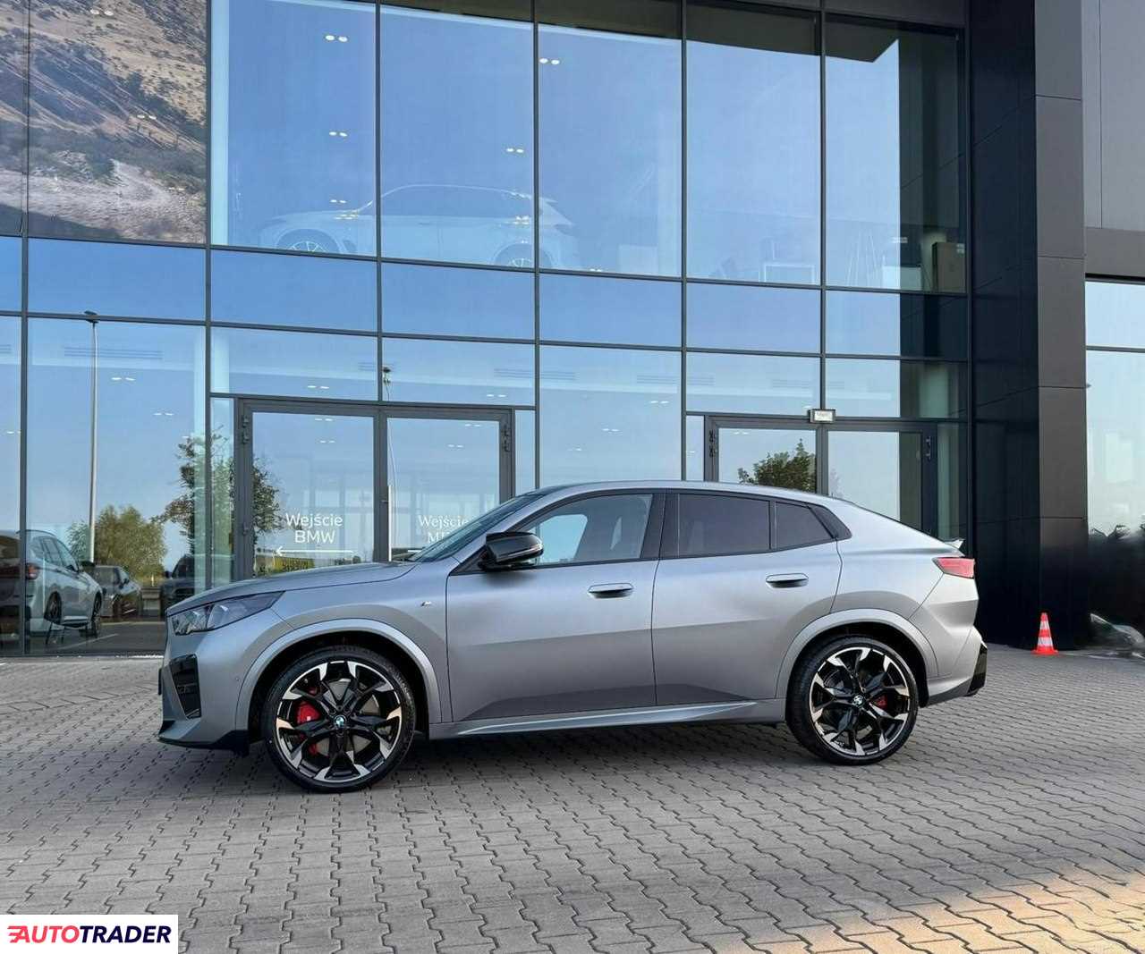 BMW X2 2025 2 300 KM