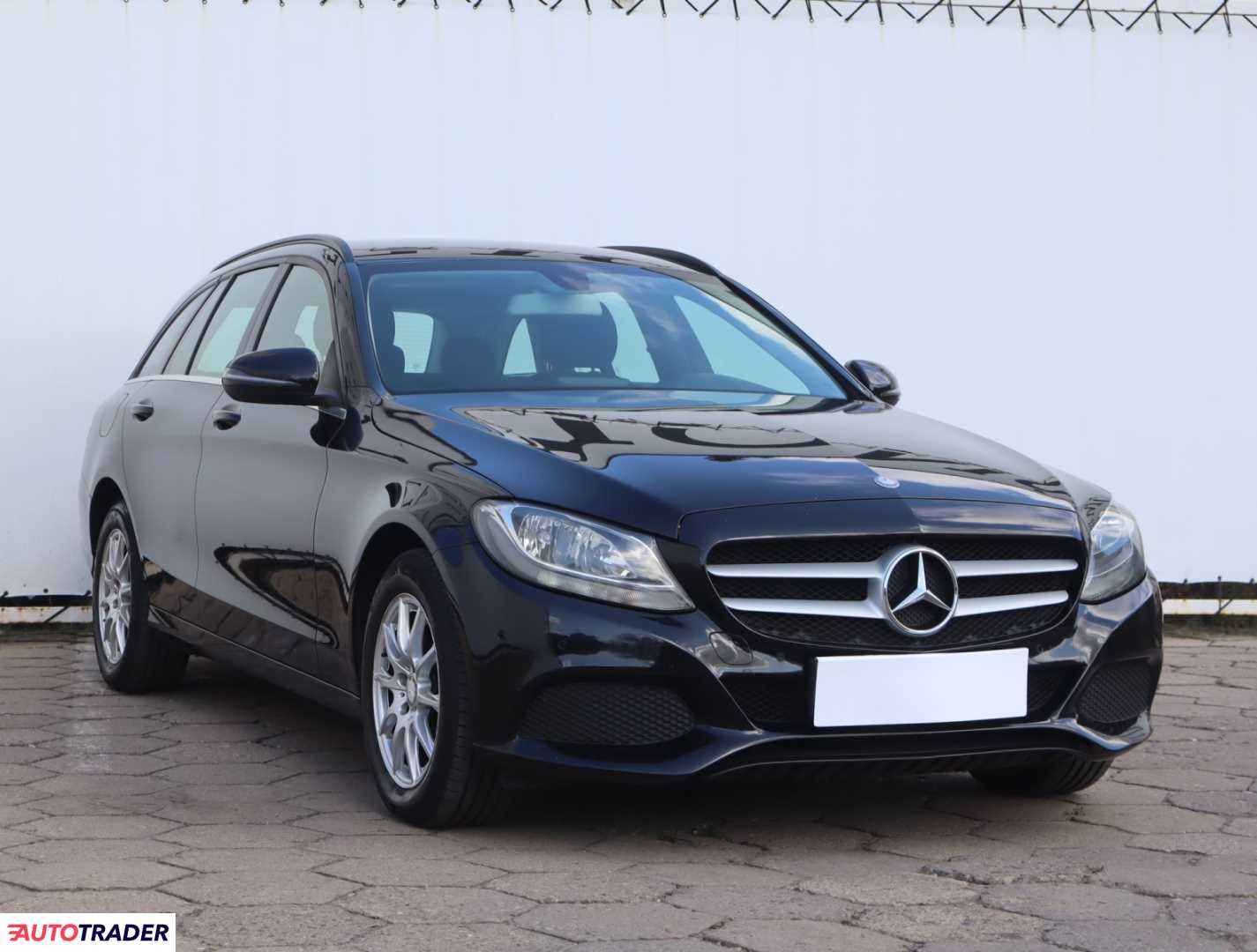 Mercedes C-klasa 2016 1.6 134 KM