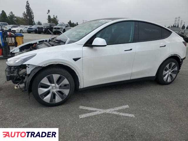 Tesla Model Y 2022