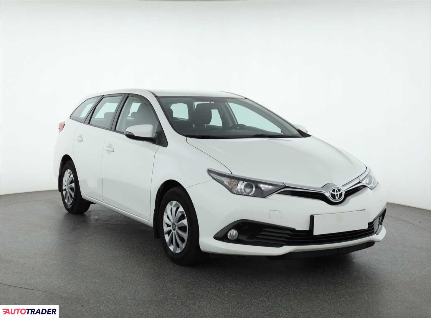 Toyota Auris 2018 1.3 97 KM