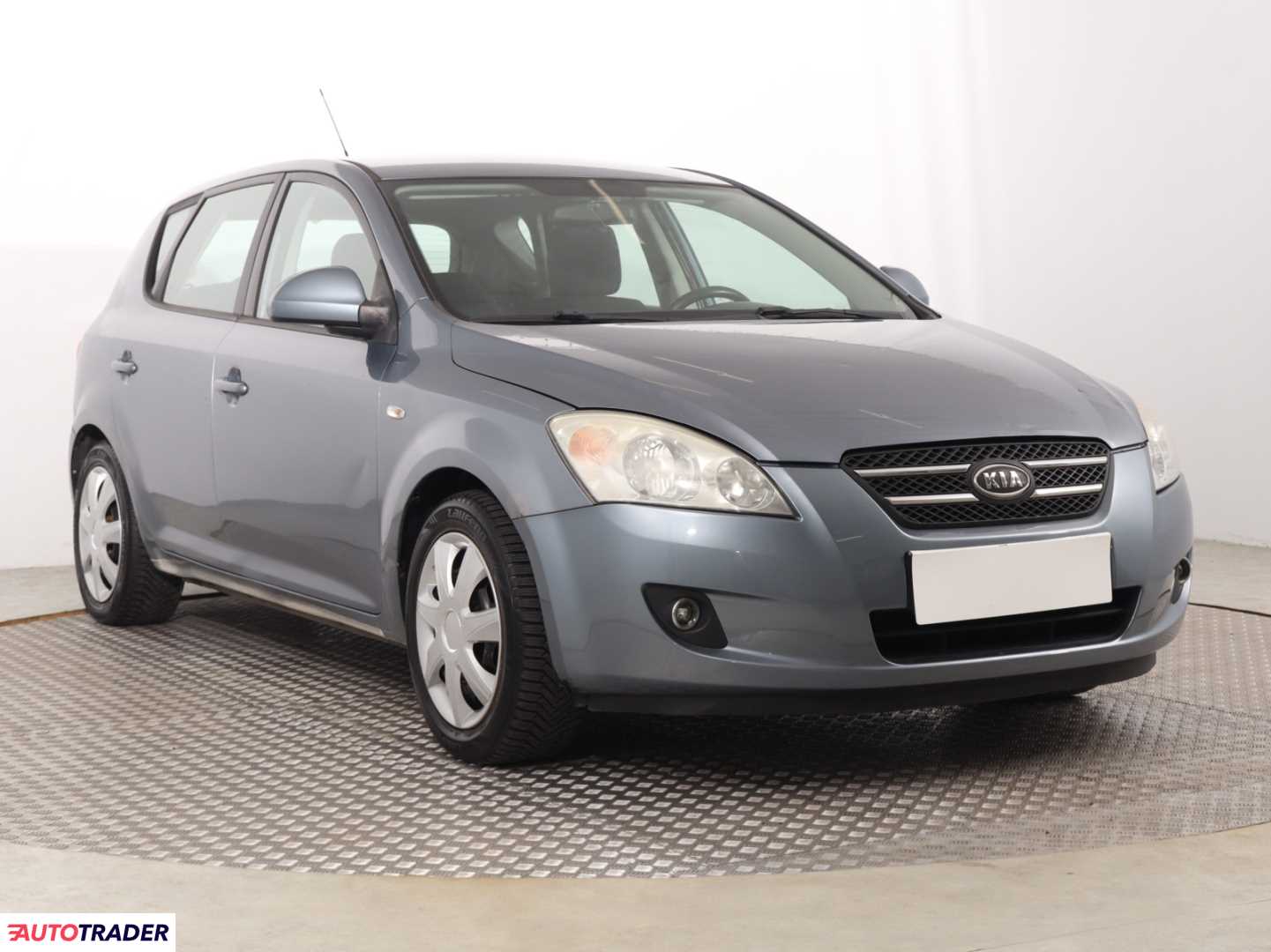 Kia Ceed 2007 1.6 113 KM