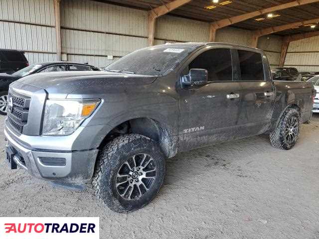 Nissan Titan 5.0 benzyna 2022r. (HOUSTON)