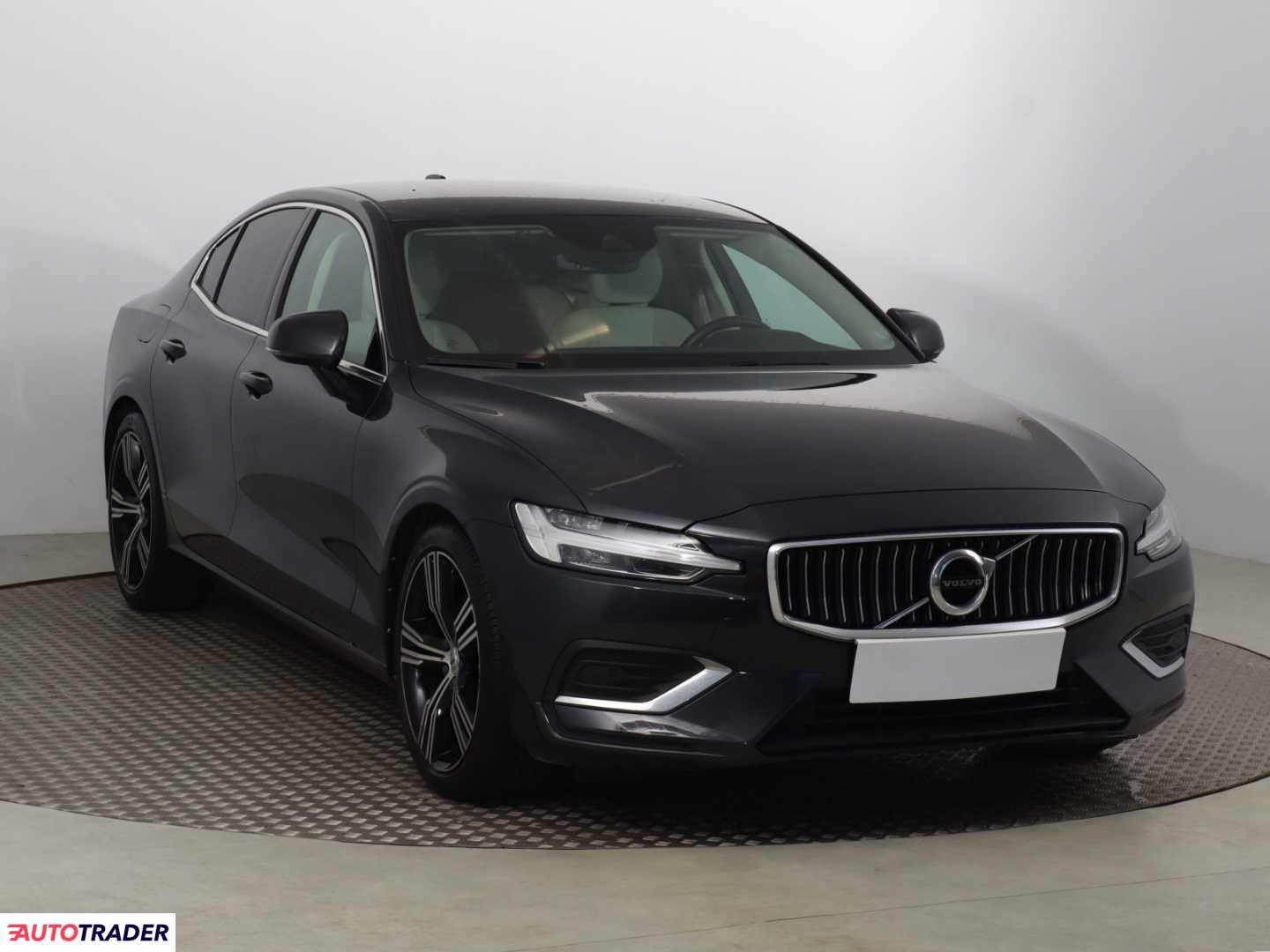 Volvo S60 2020 2.0 187 KM