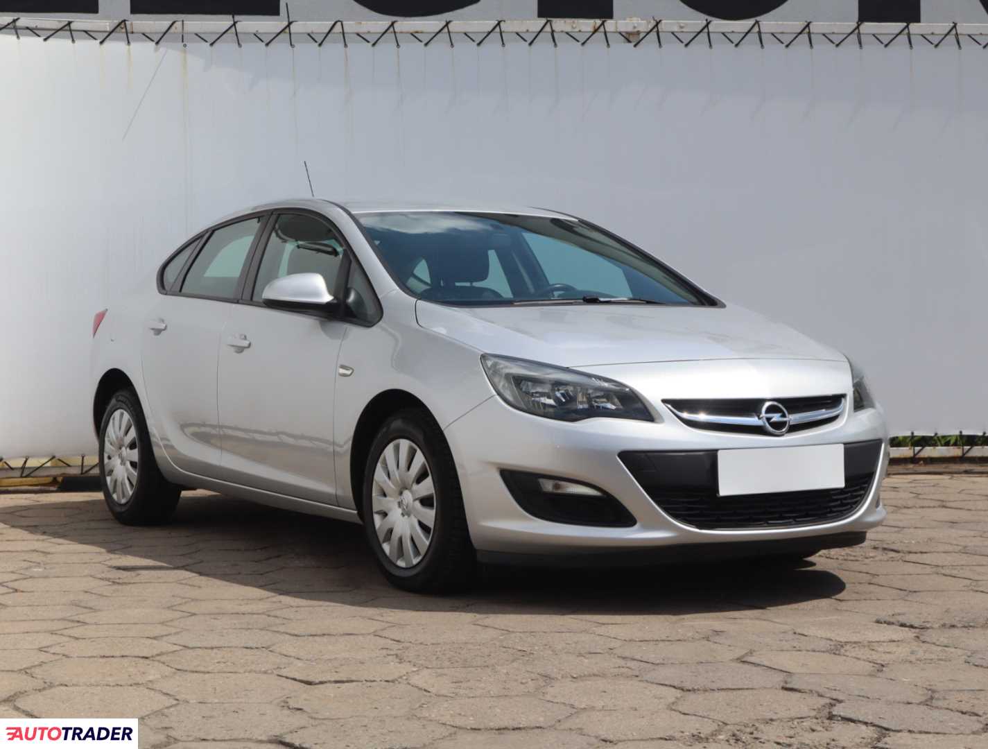 Opel Astra 2016 1.4 138 KM