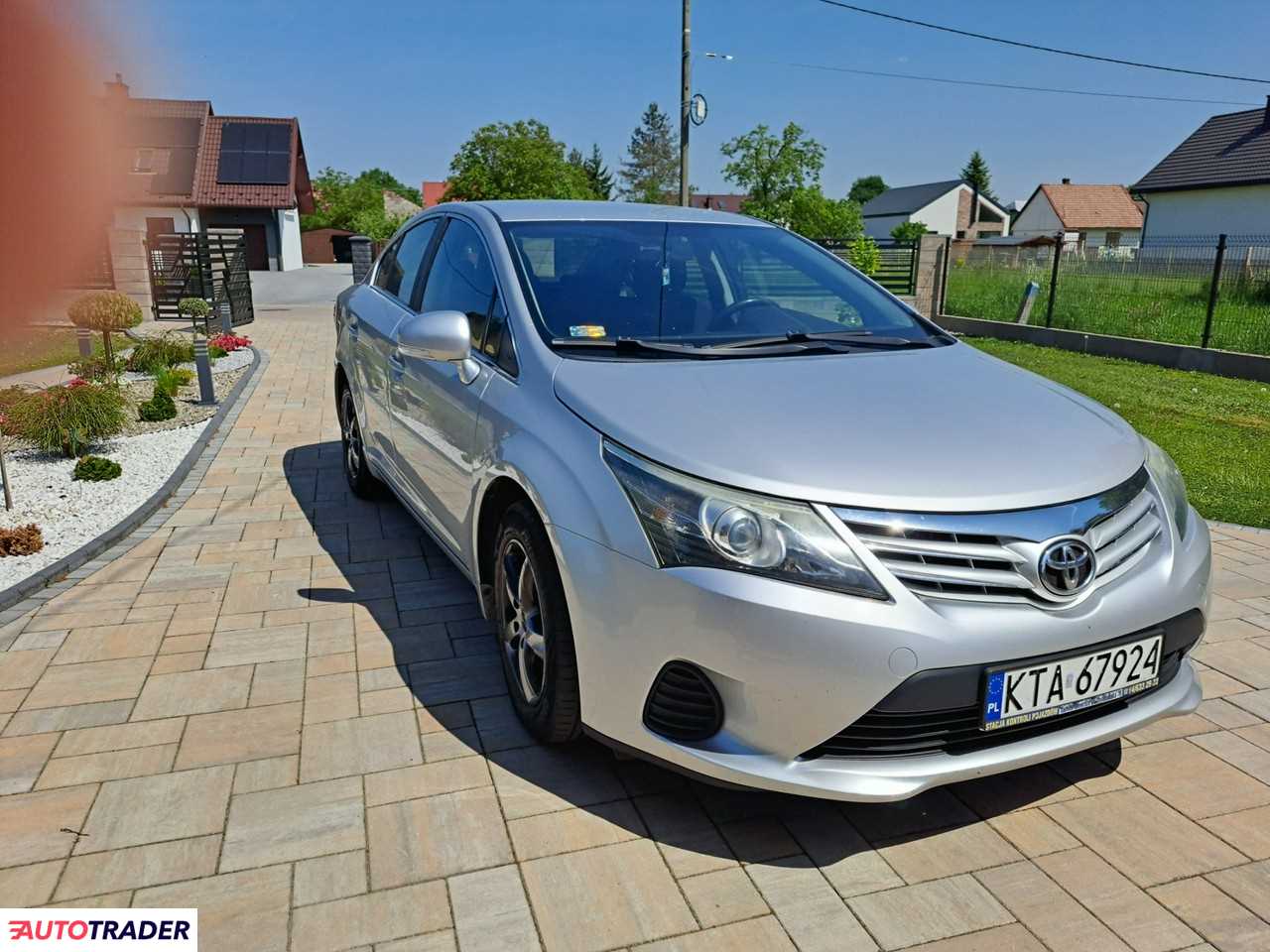 Toyota Avensis 2012 2.0 124 KM