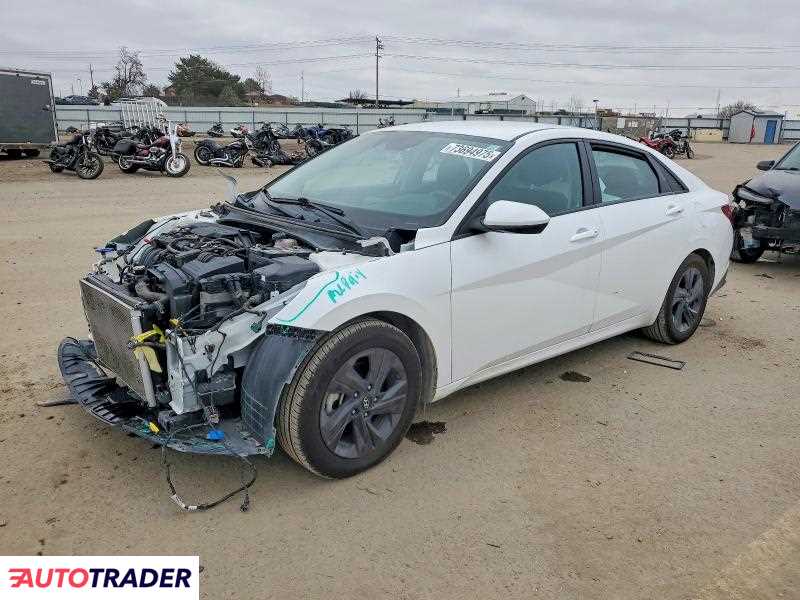 Hyundai Elantra 2023 2