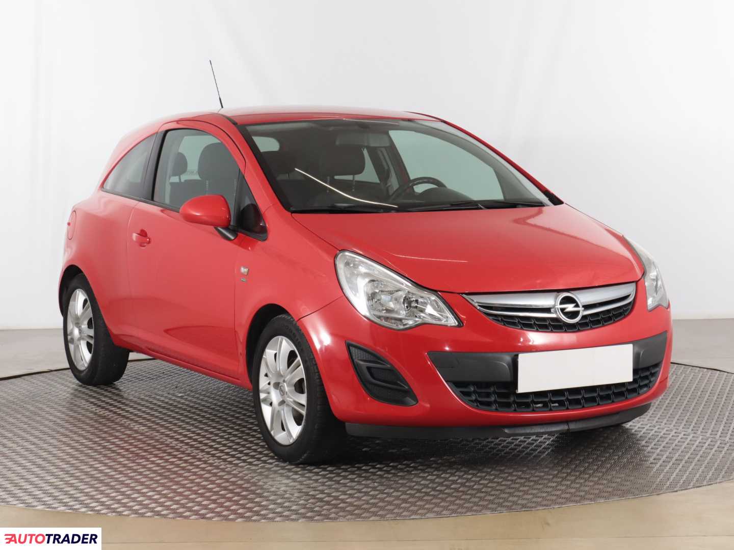 Opel Corsa 1.2 68 KM 2011r. (Piaseczno)