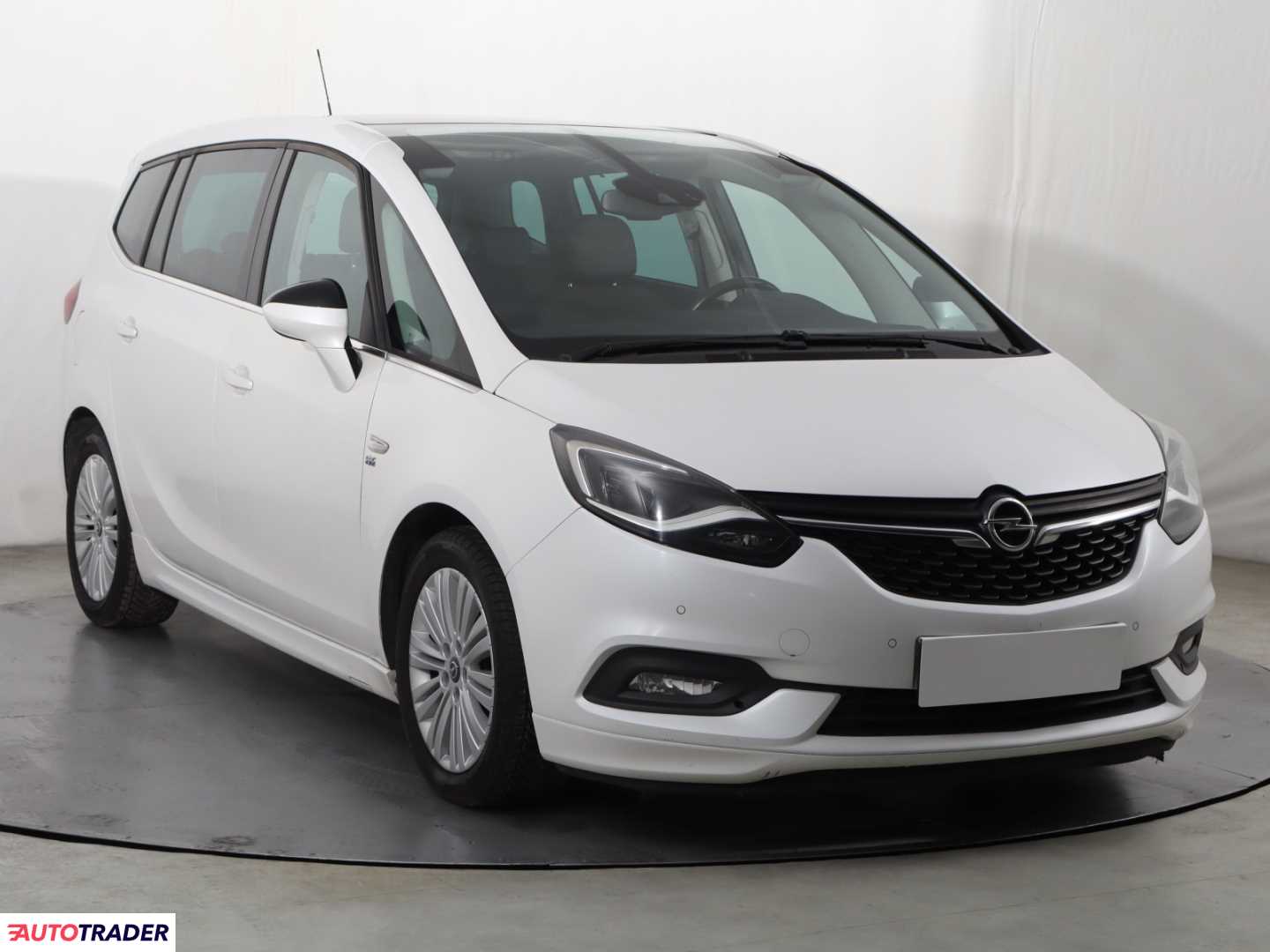 Opel Zafira Tourer 2017 1.6 197 KM