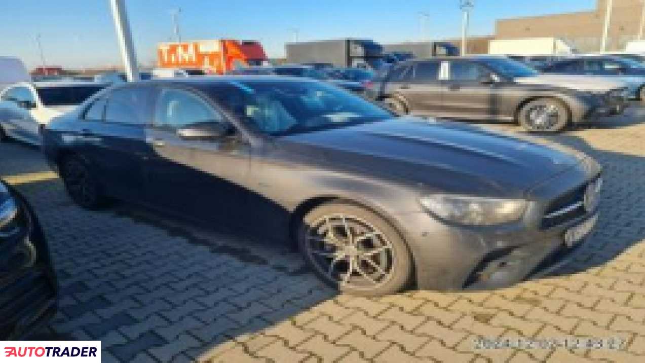 Mercedes E-klasa 2020 2.0 195 KM