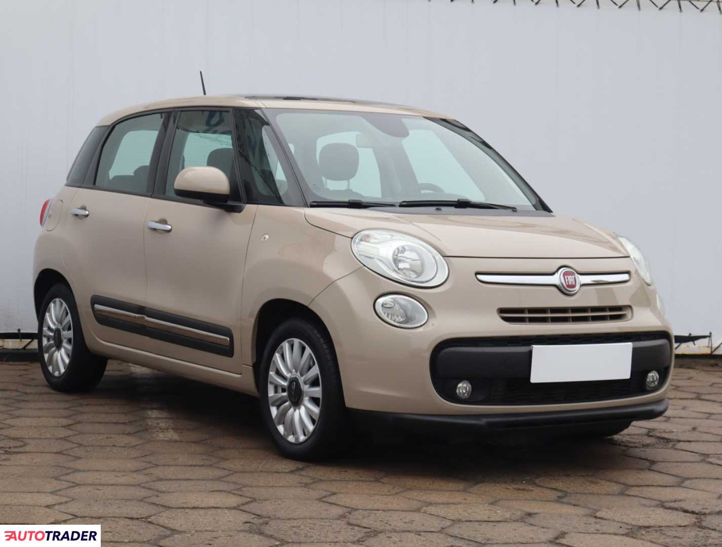 Fiat 500 L 2015 1.4 118 KM