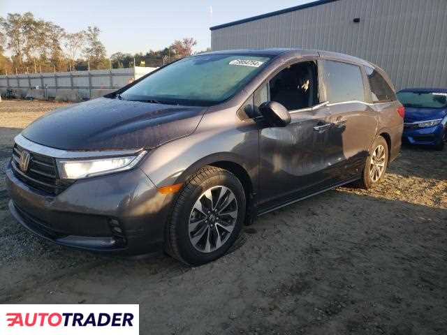 Honda Odyssey 2021 3