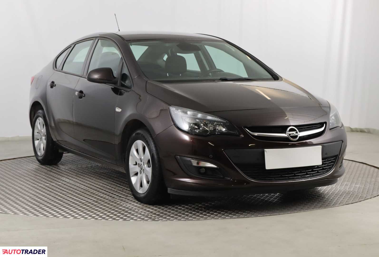 Opel Astra 2015 1.4 138 KM