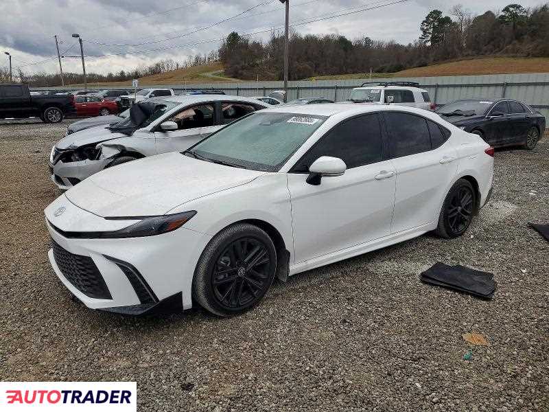 Toyota Camry 2025 2